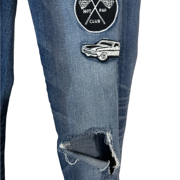 * ❤️ AMERICAN EAGLE  Open Road embroidered distressed jegging  SIZE: 0 - Picture 7 of 11